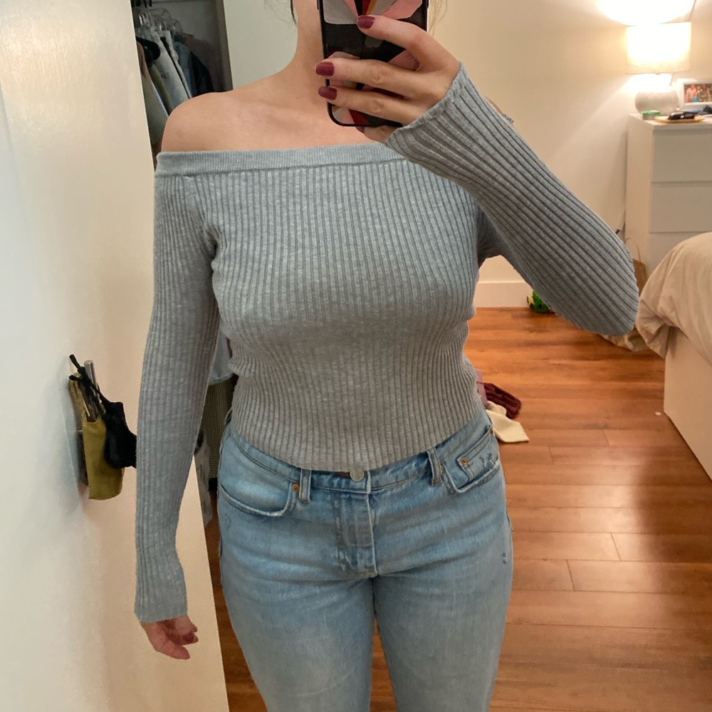 Forever 21 Off the Shoulder long sleeve